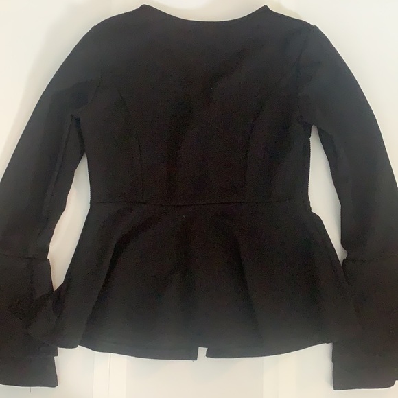 Black business top with front zipper - Picture 4 of 4